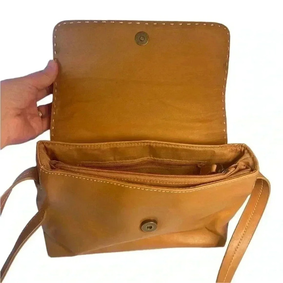 Relic cognac vegan leather contrast stitch adjustable strap shoulder bag purse - Picture 11 of 13